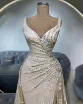 Luxury Champagne V-Neck Sleeveless Sequined Beaded Ruffles Detachable Train Tulle Prom Dress With Appliques